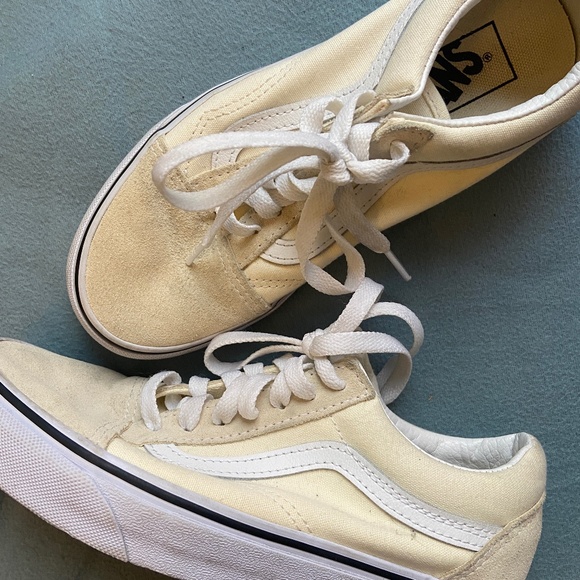 size 6 Beige Vans - Picture 4 of 5